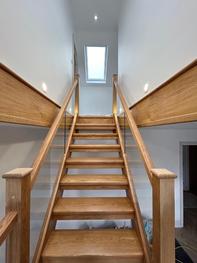 Custom Solid Oak Open Plan Staircase Project in Cliffe Woods, Kent